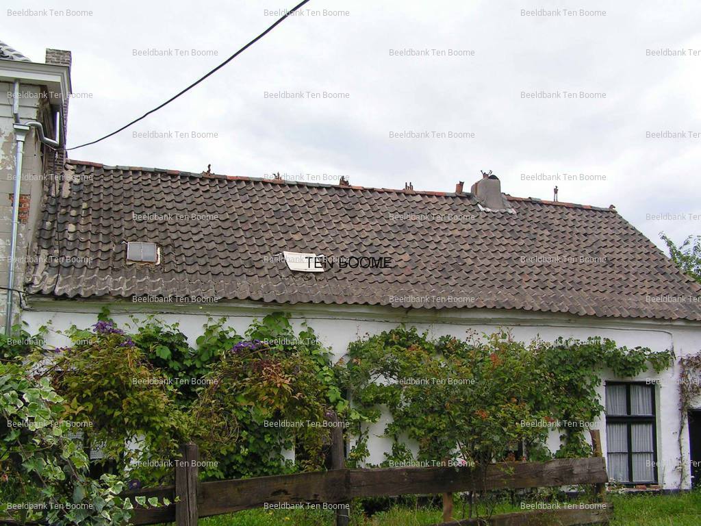 Gevonden beeld met watermerk