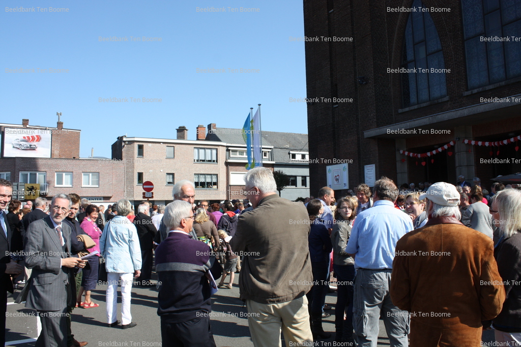 Gevonden beeld met watermerk