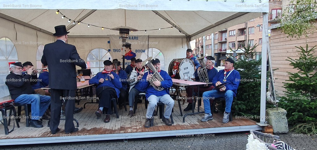Gevonden beeld met watermerk