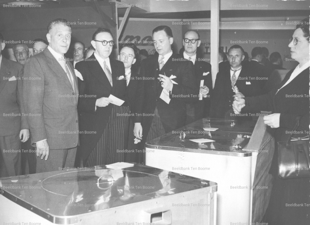 Gevonden beeld met watermerk