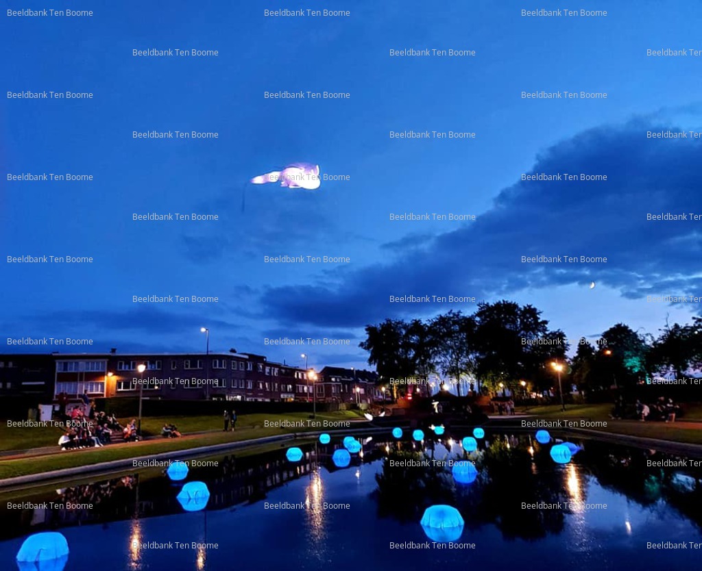 Gevonden beeld met watermerk