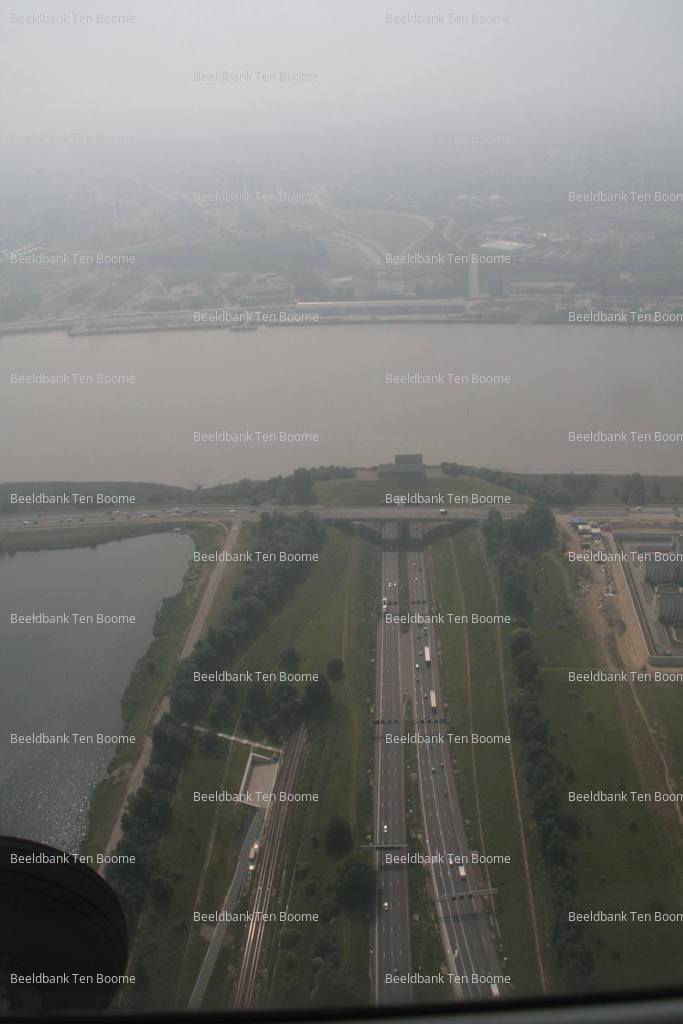 Gevonden beeld met watermerk