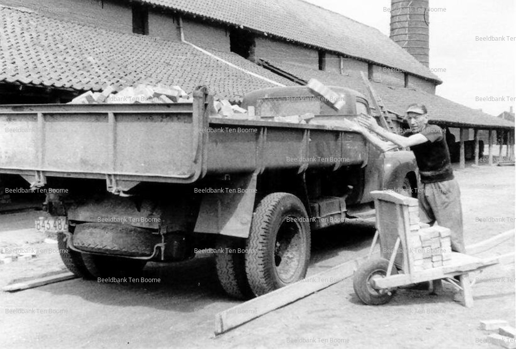 Gevonden beeld met watermerk