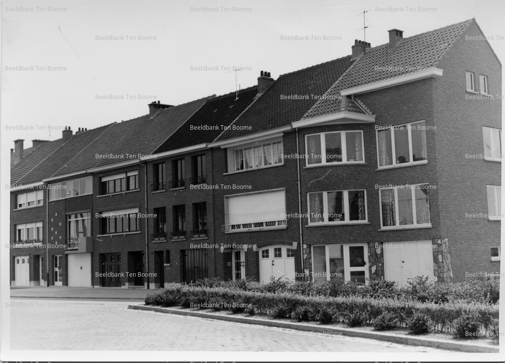 Gevonden beeld met watermerk
