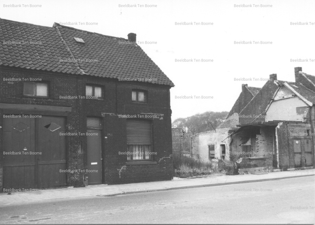 Gevonden beeld met watermerk