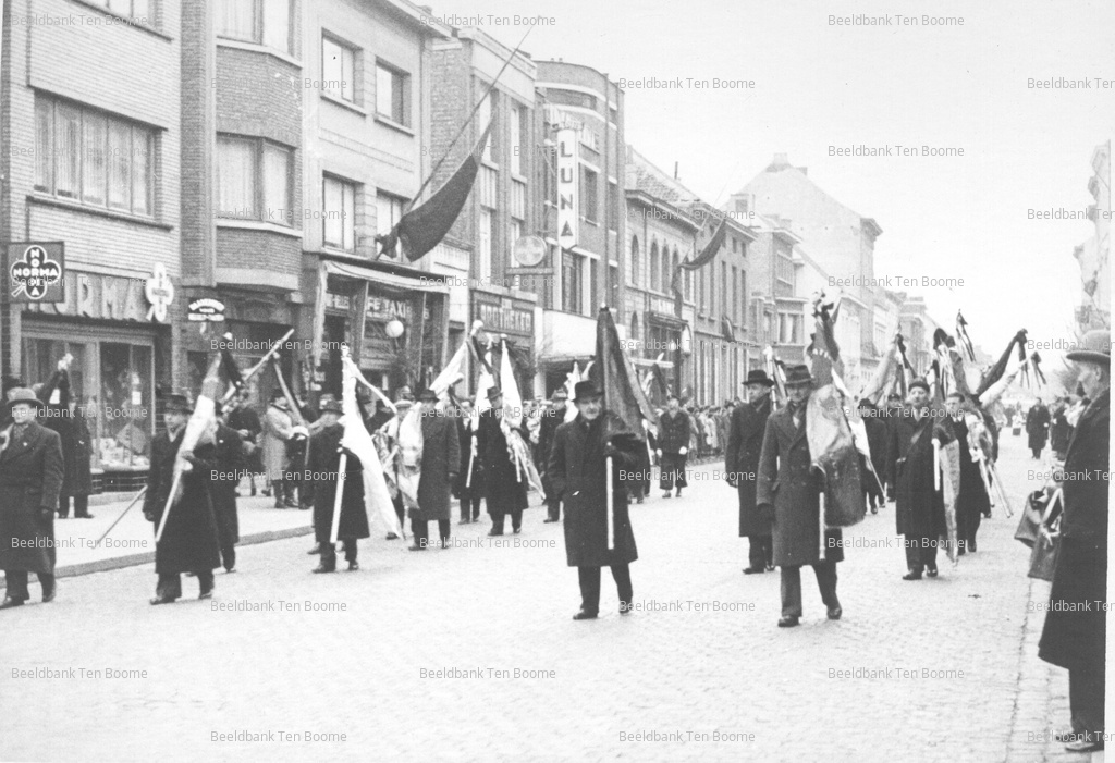 Gevonden beeld met watermerk