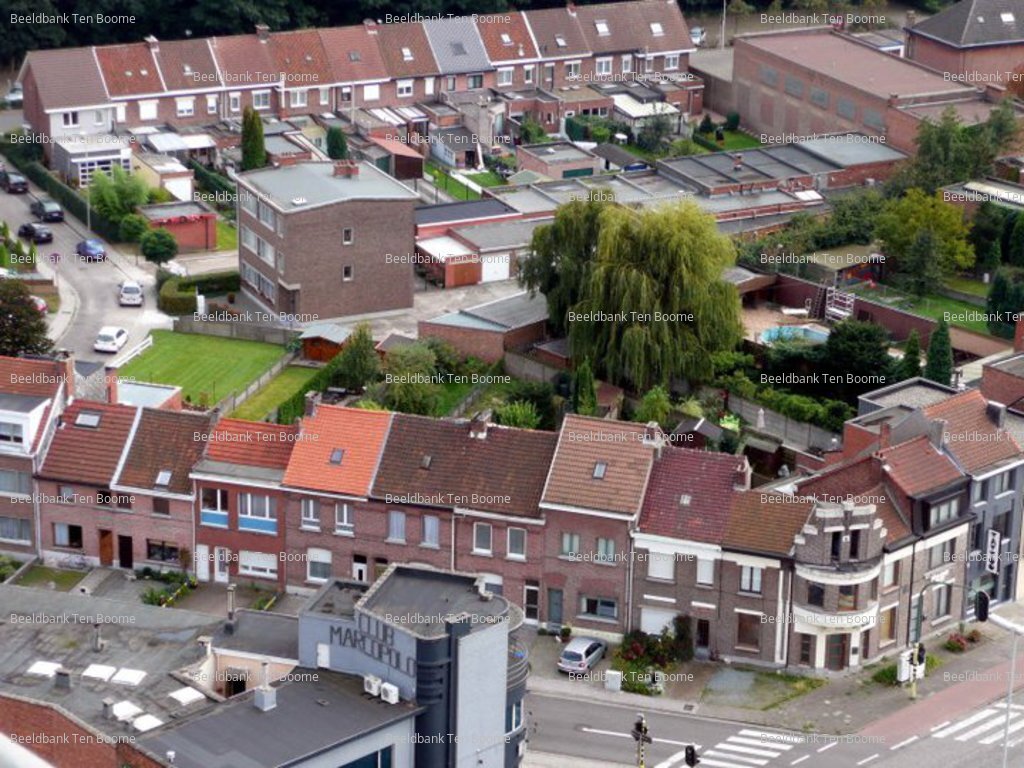 Gevonden beeld met watermerk