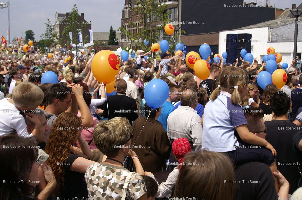Gevonden beeld met watermerk