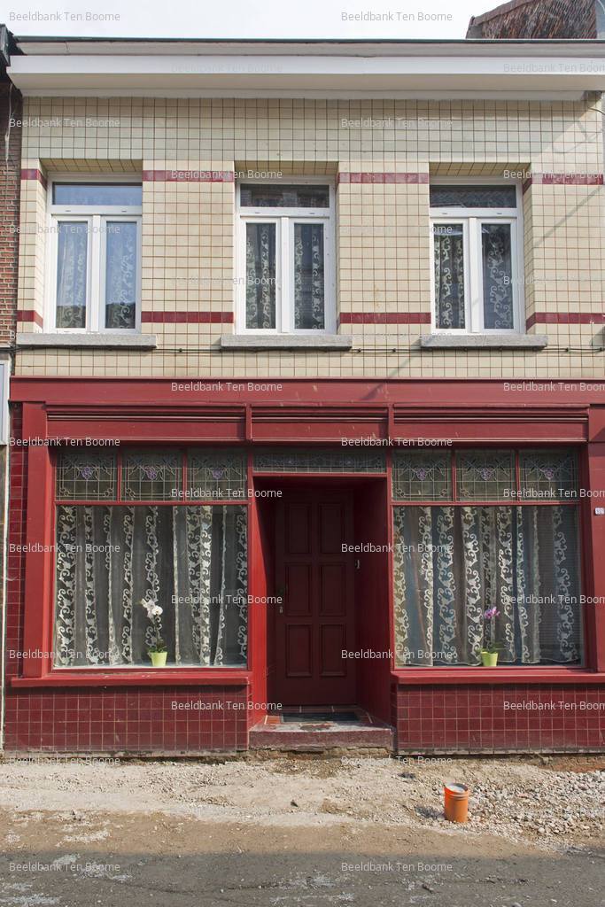 Gevonden beeld met watermerk