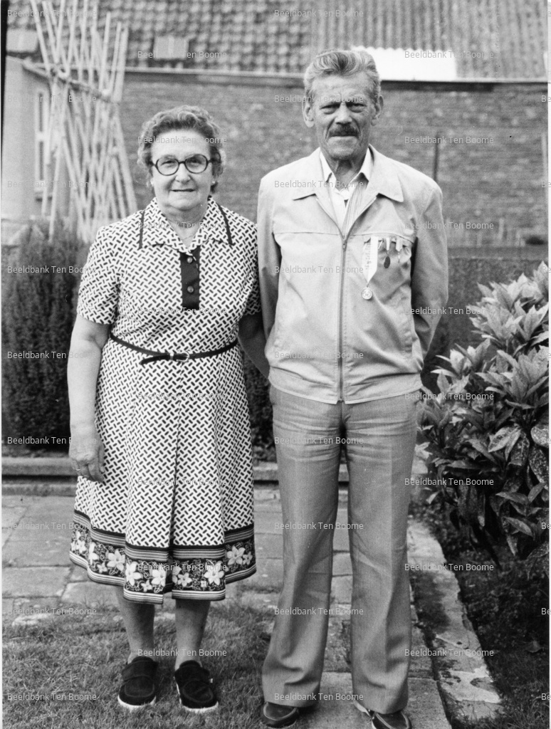 Gevonden beeld met watermerk