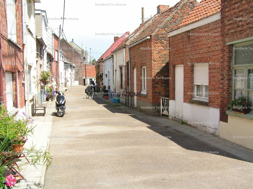Gevonden beeld met watermerk